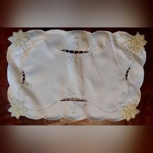 Elegant Cream Embroidered Placemats